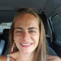 Profile picture of Elaine