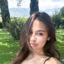 Profile picture of Giulia