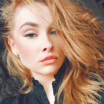 Profile picture of Lili