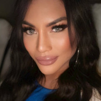 Profile picture of Anna Grey