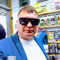 Profile picture of Charlie